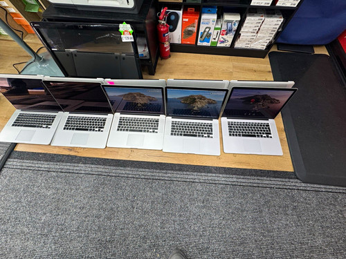 Apple macbook pro 2015 - apple,