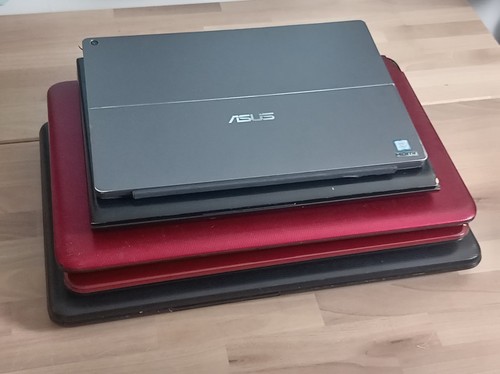 Job lot laptop computers - lot,